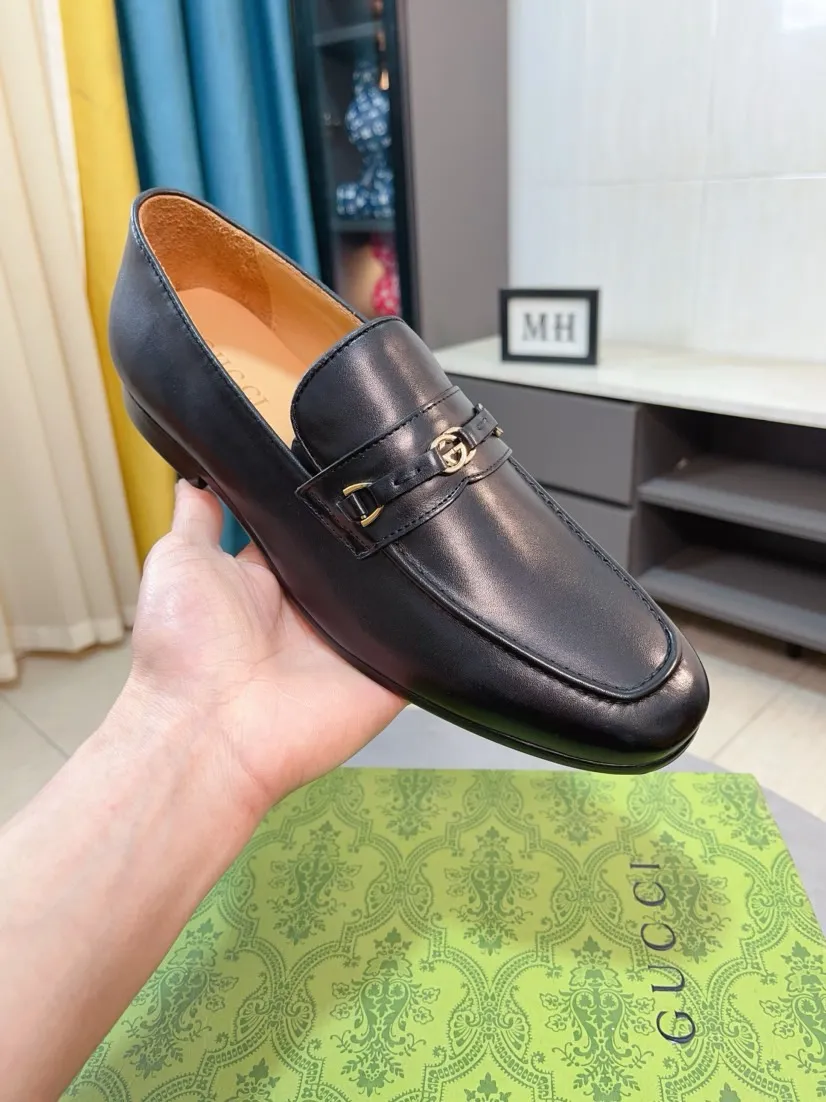 Men's shoes 💰500🌹🌹【GUCCI】The most popular classic Gucci leather shoes. Synchronized with the official website, the upper is made of Italian first-layer cowhide ➕cowhide lining, with unique brand and unique craftsmanship. Highlighting the hot style of the new year. Stop hesitating, stop wandering, get it now. Number: 38--44